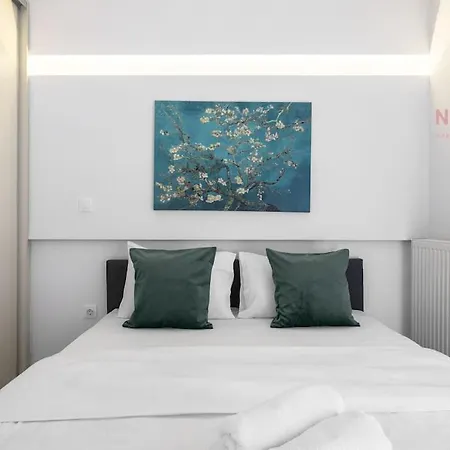 Daisy, Nilie Hospitality Mgmt