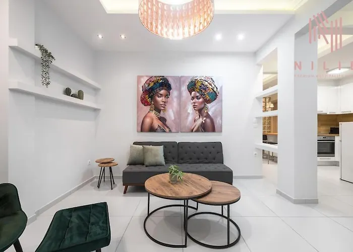 Daisy, Nilie Hospitality Mgmt